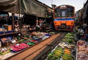 5D 4N - Bangkok, Mae Klong, Dam Neon Saduak, Hua Hin Tour