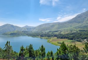 4D3N-Beautiful Lake Toba (Indonesia)